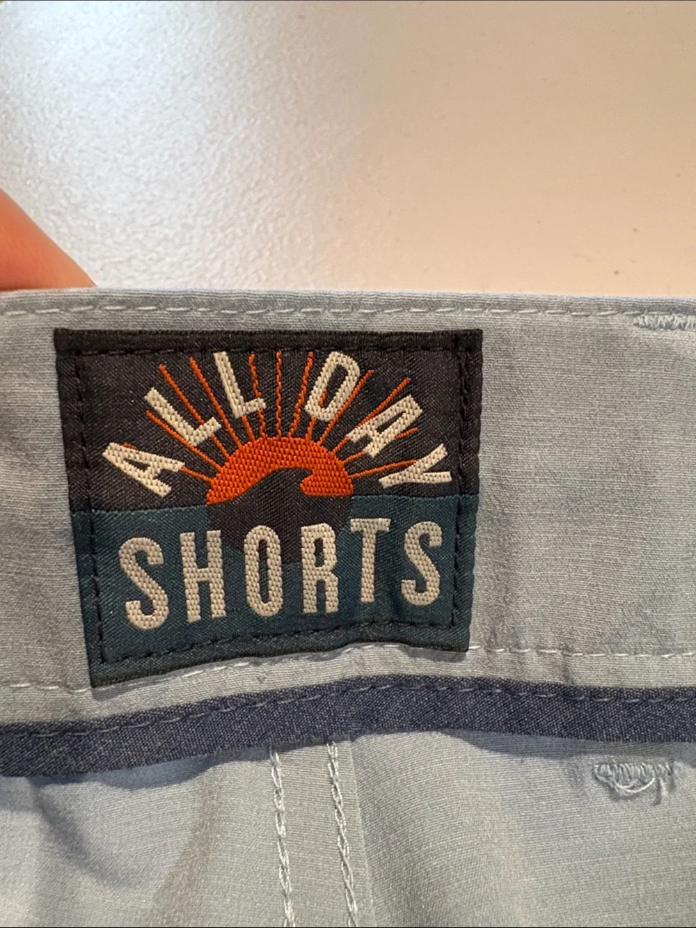 Faherty - All Day Belt Loop Shorts. 9 inch inseam. Light Blue. Size 38. MSC0012